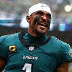 jalen-hurts-curses-at-receiver-in-viral-hot-mic-moment-during-eagles’-collapse-against-rams