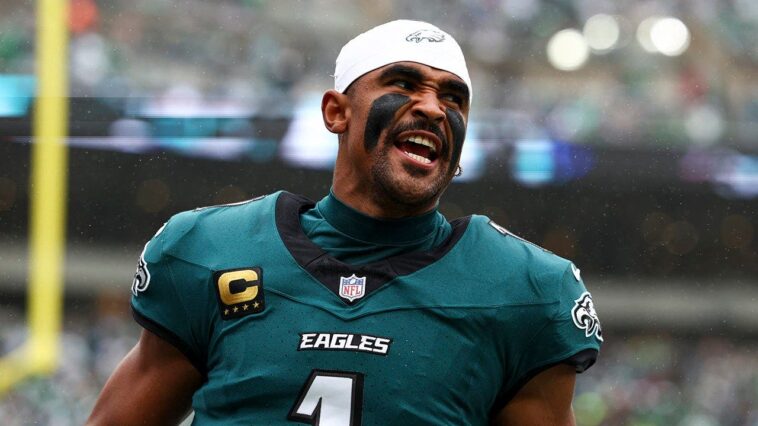 jalen-hurts-curses-at-receiver-in-viral-hot-mic-moment-during-eagles’-collapse-against-rams