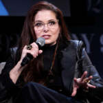 debra-messing-ditches-democrat-for-trump-backed-republican-as-she-sounds-alarm-over-new-york