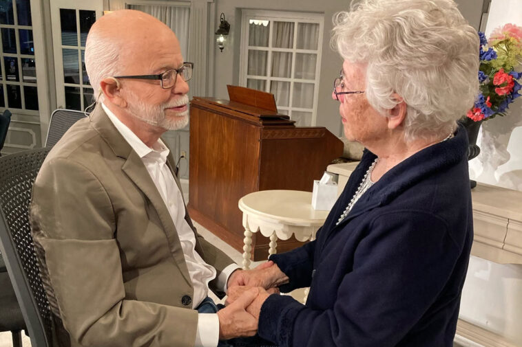televangelist-jim-bakker-mourned-death-of-his-sister-week-before-his-passing