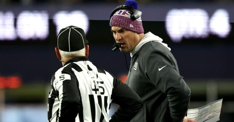 nfl-investigating-referee-after-‘unacceptable’-interaction-with-player-is-caught-on-camera