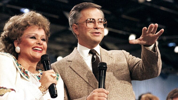 jim-bakker,-‘ptl-club’-televangelist-and-fmr.-husband-of-tammy-faye,-dead-at-86