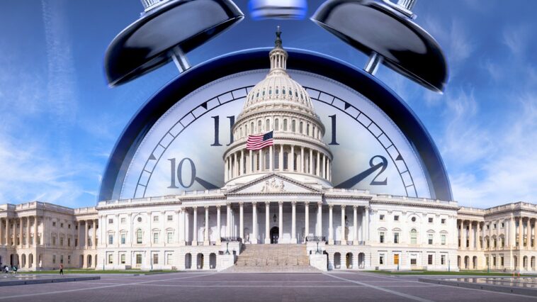 senate-puts-fate-of-daylight-saving-time-bill-in-jeopardy-and-more-top-headlines