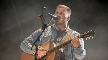 another-country-singer-betrays:-built-career-on-decent-fans,-now-zach-bryan-trades-them-for-terror-apologists