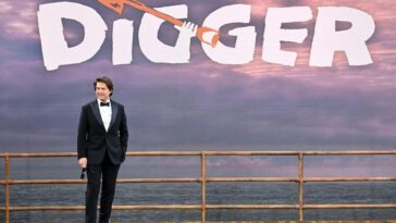 ‘anti-corporate-propaganda’:-ben-shapiro-says-tom-cruise-picked-the-wrong-movie