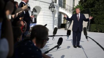 trump-calls-out-fox-news-anchor-by-name-as-he-continues-war-against-network