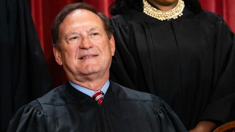 justice-alito-slams-colleagues-over-‘speechifying’-in-the-court