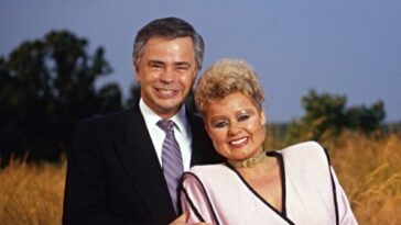 televangelist-jim-bakker,-who-lost-his-‘ptl-club’-empire-in-sex-and-money-scandals,-dies-at-86