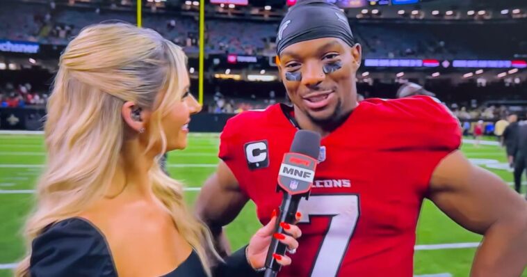 watch:-atheists-will-hate-falcons-rb-thanking-god-for-win,-and-then-he-invokes-word-which-they-hate-even-more