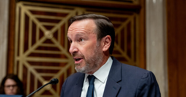 chris-murphy-blames-trump-for-iran’s-attacks-on-arab-countries