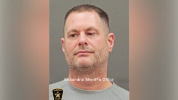 former-senior-cia-officer-pleads-guilty-to-$194-million-taxpayer-heist-—-fake-classified-programs,-298-gold-bars,-florida-luxury-homes,-rolexes