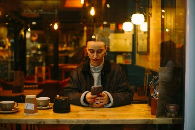 the-loneliness-epidemic-is-real-ai-is-making-it-much-worse.