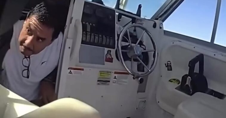 marine-unit-intercepts-smuggling-vessel,-arrests-14-illegal-aliens-at-gunpoint-near-newport-beach,-california-(video)