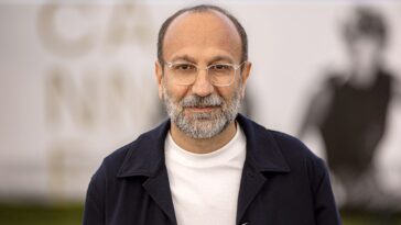 iranian-director-decries-hollywood-portrayal-of-foreign-countries,-calls-american-democracy-‘a-lie’