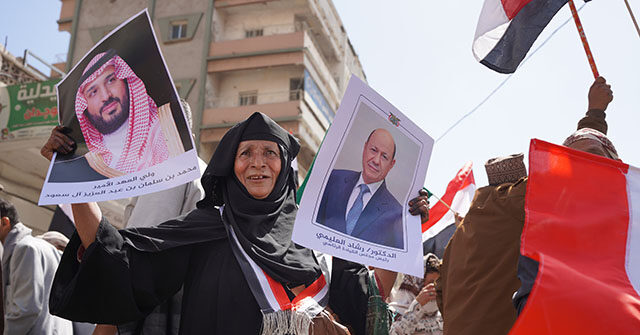 saudi-arabia-to-offer-amnesty-to-illegal-yemenis-as-battle-with-houthis-rages