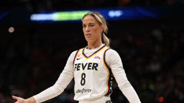 the-athletic-calls-for-the-fever-to-‘part’-with-sophie-cunningham-because-her-takes-are-‘too-turbulent’