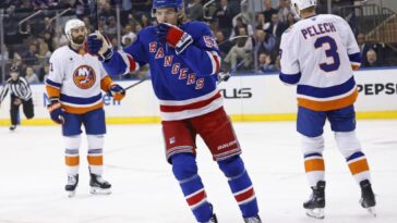 rangers-recall-rookie-who-had-‘fun’-time-on-fourth-line-in-nhl-debut