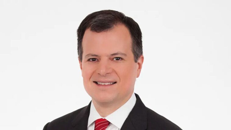 mike-emanuel:-i-joined-an-unknown-startup-called-fox-news;-it-gave-me-a-front-row-seat-to-history