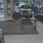 washington-jewelry-store-owner-opens-fire-after-would-be-thieves-ram-truck-through-storefront