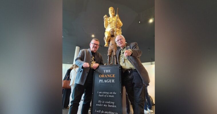 vile:-european-parliament-lets-far-left-mep-plant-a-naked,-gold-leaf-trump-statue-in-its-halls-—-dubbed-the-“orange-plague”