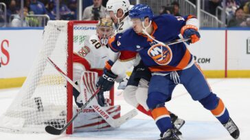mat-barzal-takes-crucial-step-toward-islanders-injury-return