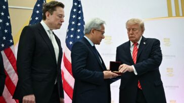 trump-unveils-$2.4b-investment-from-tech-giants-including-nvidia,-openai-to-fund-federal-ai-mission
