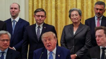 poll:-vast-majority-of-americans-concerned-about-keeping-ai-under-human-control