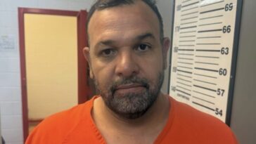 husband-of-texas-mayor-arrested-by-ice
