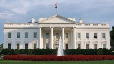 arizona-man-arrested-after-allegedly-emailing-white-house-bomb-threat-to-tucson-news-station