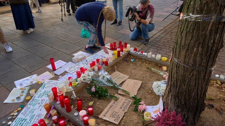 woman,-87,-dies-after-being-carried-from-home-of-70-years-on-stretcher-during-eviction-in-spain