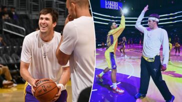 austin-reaves-makes-lakers-preseason-debut-against-kings