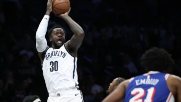 julius-randle-leads-by-example-in-nets’-preseason-win-over-76ers