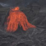 rumbling-volcano-forces-immediate-trail-closures-at-popular-vacation-hot-spot