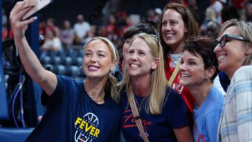 ex-wnba-player-sydney-colson-tells-white-colleagues-to-‘shut-the-f—-up,’-smears-fever-fans