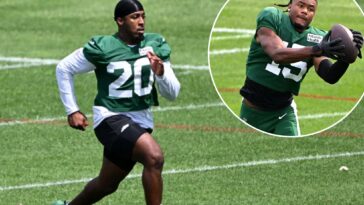 jets-without-breece-hall-and-adonai-mitchell-again-for-browns-matchup