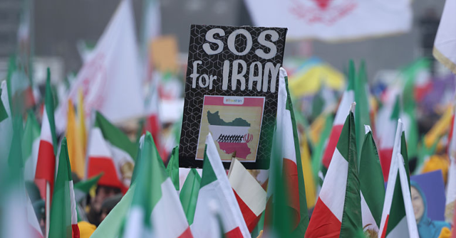iran-hangs-25-year-old-arrested-in-january-protests