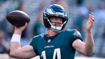 eagles-releasing-andy-dalton-as-injuries-cause-roster-mayhem