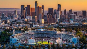 ‘oh-no,-don’t-nuke-la.,-especially-not-dodgers-stadium,-definitely-not-at-5-pm-pacific-time-on-wednesday,-october-14th,’-begs-nation