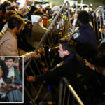 anti-ice-protesters-ram-cops-with-barricades,-lefty-mamdani-backed-pol-yells-at-nypd-to-‘stop-escalating’:-video