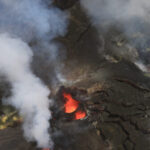rumbling-of-hawaii’s-popular-kilauea-volcano-causes-trail-closures-and-aviation-warning