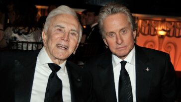 michael-douglas-says-kirk-douglas-gave-him-$10,000-at-21-and-told-him-he-was-on-his-own