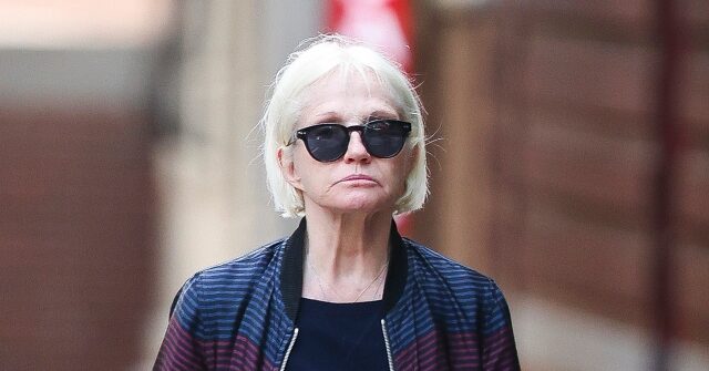 actress-ellen-barkin-says-‘burn-ice-to-the-ground’-after-shooting-of-violent-illegal-alien