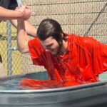 inmates-baptized-at-sheriff’s-office-in-powerful-display-of-gospel-truth