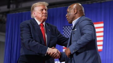 mike-tyson-predicts-‘donald-trump-will-win’-midterms-before-joining-president-for-new-york-rally