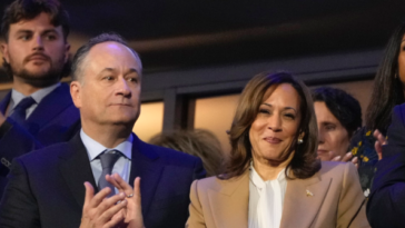 report:-kamala-harris’s-husband-doug-emhoff-doesn’t-want-her-to-run-again