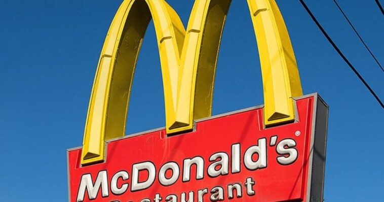mcdonald’s-sued,-accused-of-using-ai-to-extract-as-much-money-out-of-customers-as-(in)humanly-possible