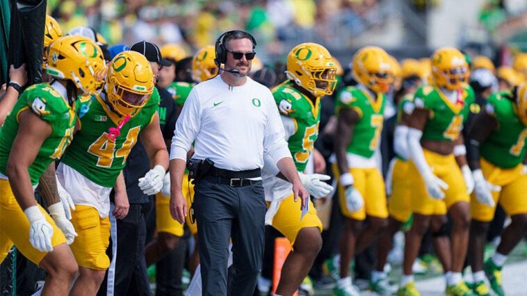oregon-head-coach-dan-lanning’s-words-immediately-came-back-to-bite-him-in-awful-loss-to-ucla