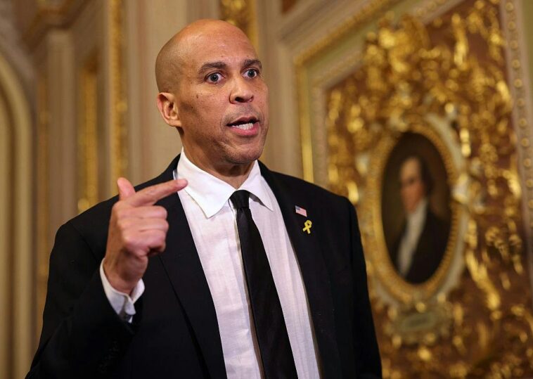 underdog-nj-gop-candidate-brings-house-down-against-booker,-tells-trump-to-‘finish’-iran