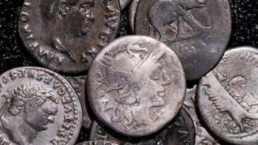 photo:-man-uncovers-2,000-year-old-roman-treasure-hoard-in-german-field