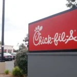 chick-fil-a-takes-stand-against-ai-trend-mcdonald’s-embraced,-holds-the-line-on-‘human-to-human’-service